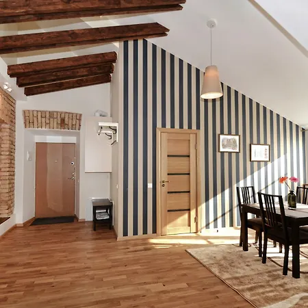 Rentida Apartment *